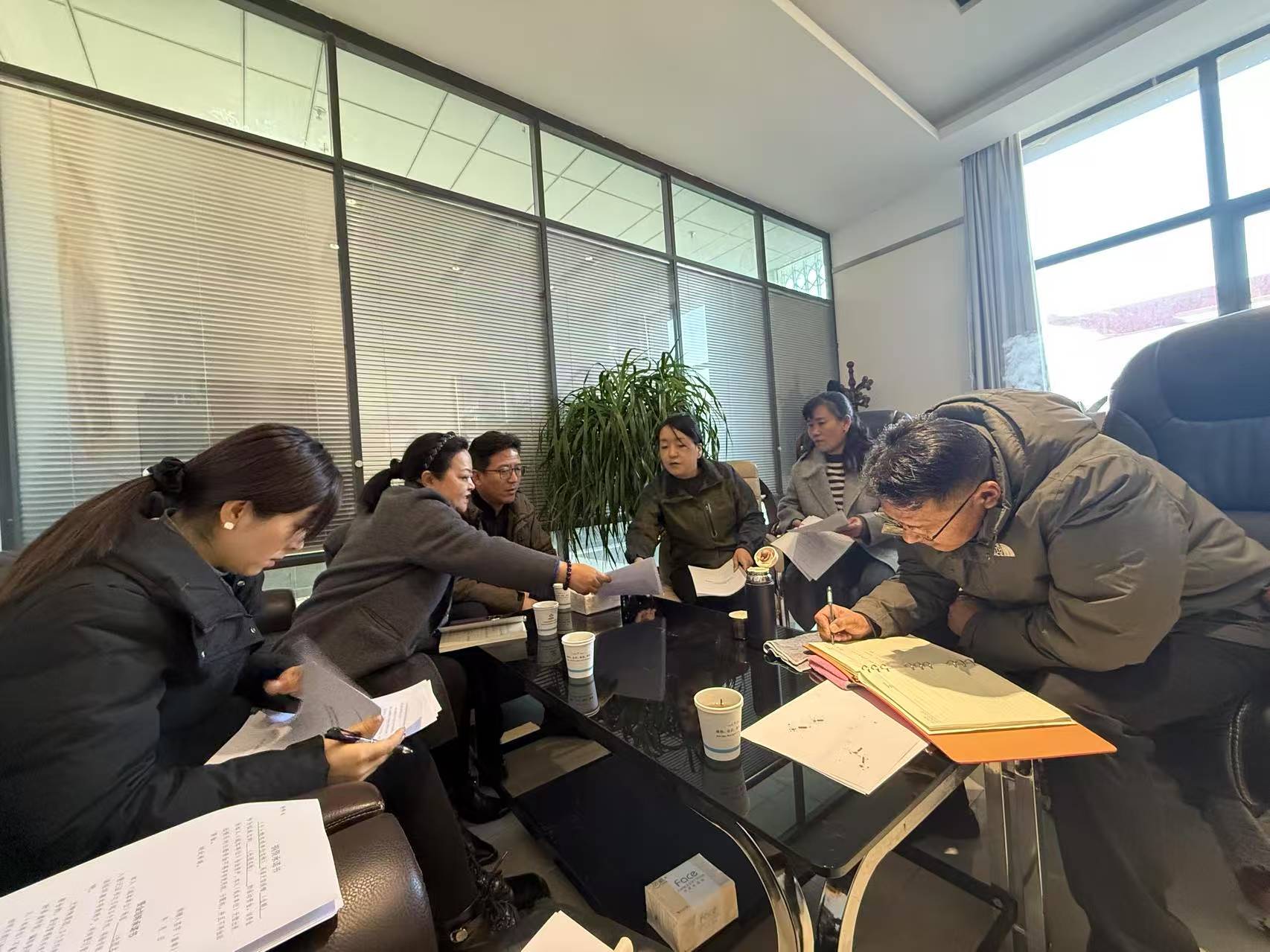 行政审批局.jpg